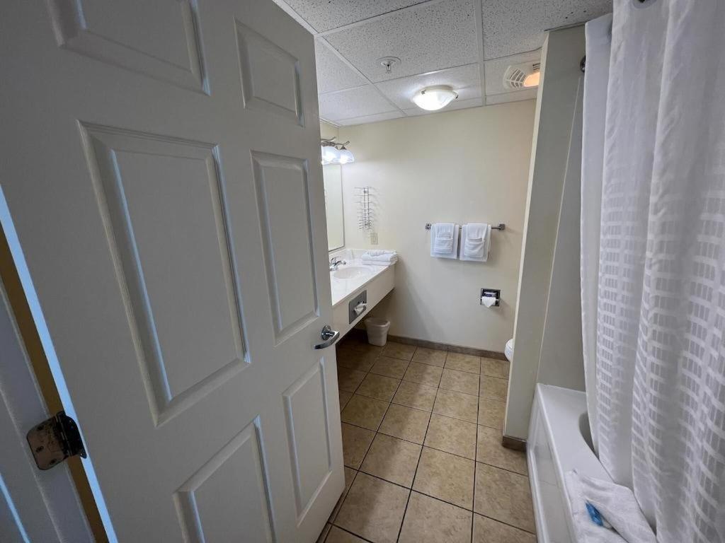 2501 S Ocean Blvd, 0831 - Ocean View Sleeps 8 Villa Myrtle Beach Buitenkant foto